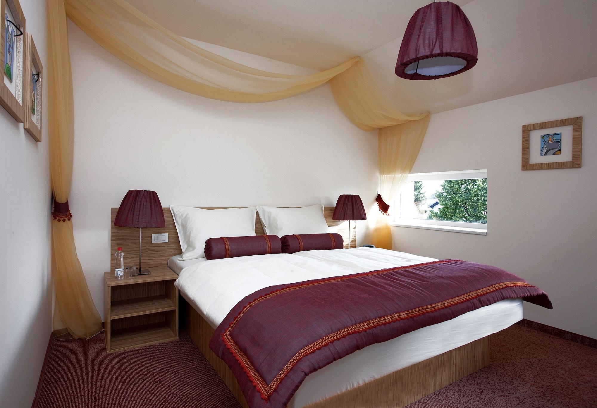 Ambient Hotel Domžale Rom bilde
