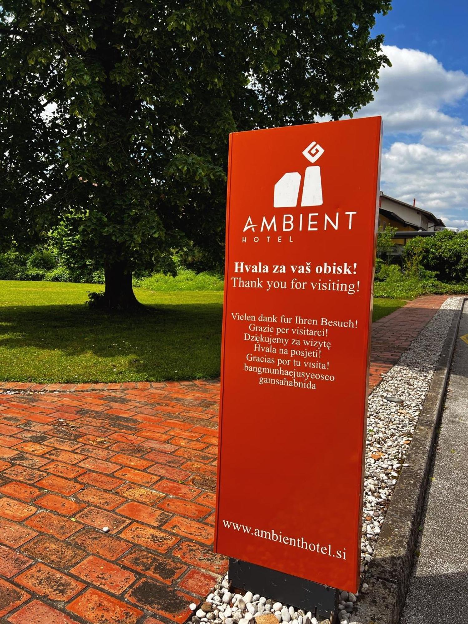 Ambient Hotel Domžale Eksteriør bilde